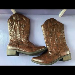 Brown cowboy boots